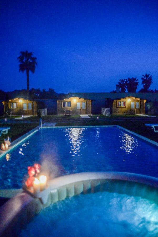 Mahalo Glamping Hotel Fuengirola Exterior photo